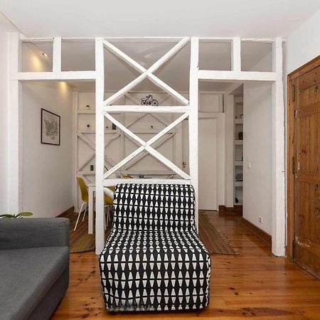 Typical Portuguese Apartment In Sao Bento リスボン エクステリア 写真