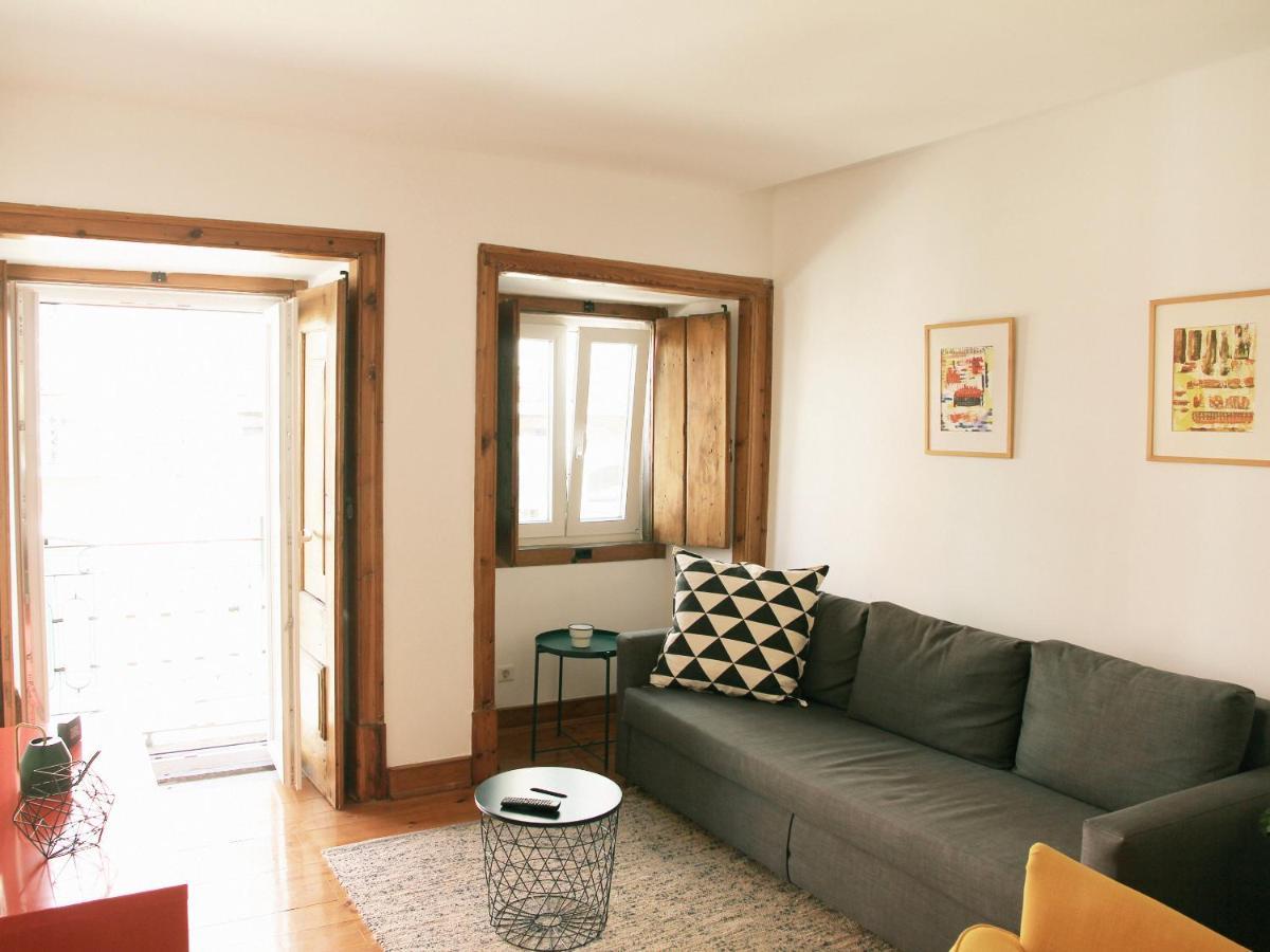 Typical Portuguese Apartment In Sao Bento リスボン エクステリア 写真