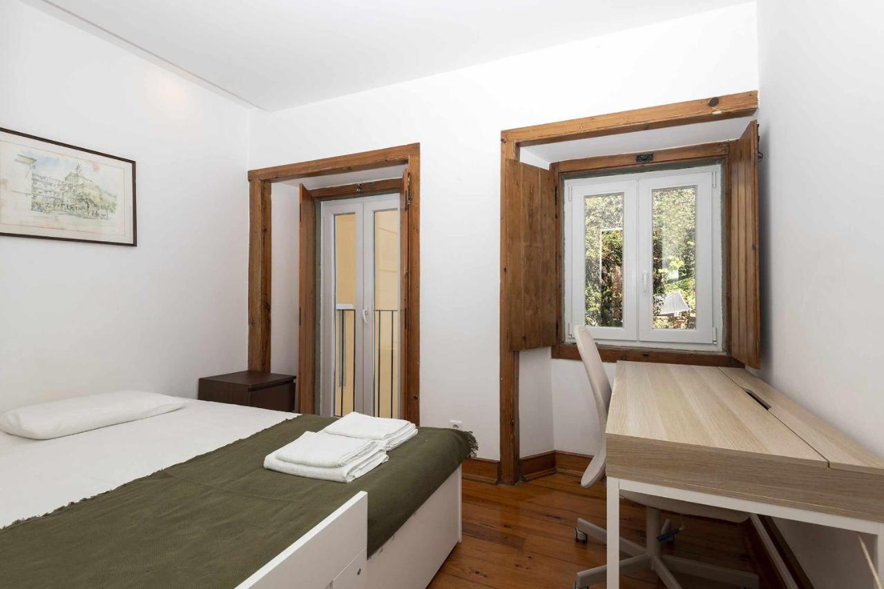 Typical Portuguese Apartment In Sao Bento リスボン エクステリア 写真